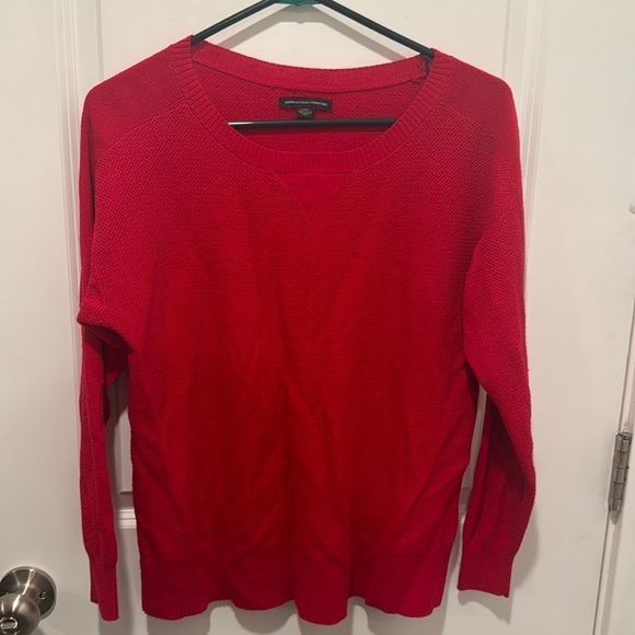 American Eagle Outfitters AE Red Burgundy V-neck Long Sleeve Sweater Size L - Picture 1 of 2